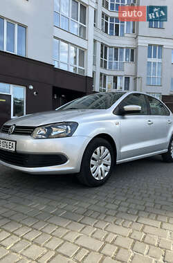 Седан Volkswagen Polo 2013 в Чернигове