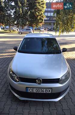 Хэтчбек Volkswagen Polo 2011 в Черновцах