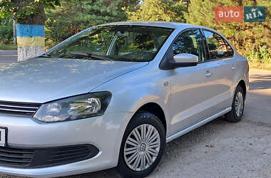 Седан Volkswagen Polo 2012 в Жовтих Водах