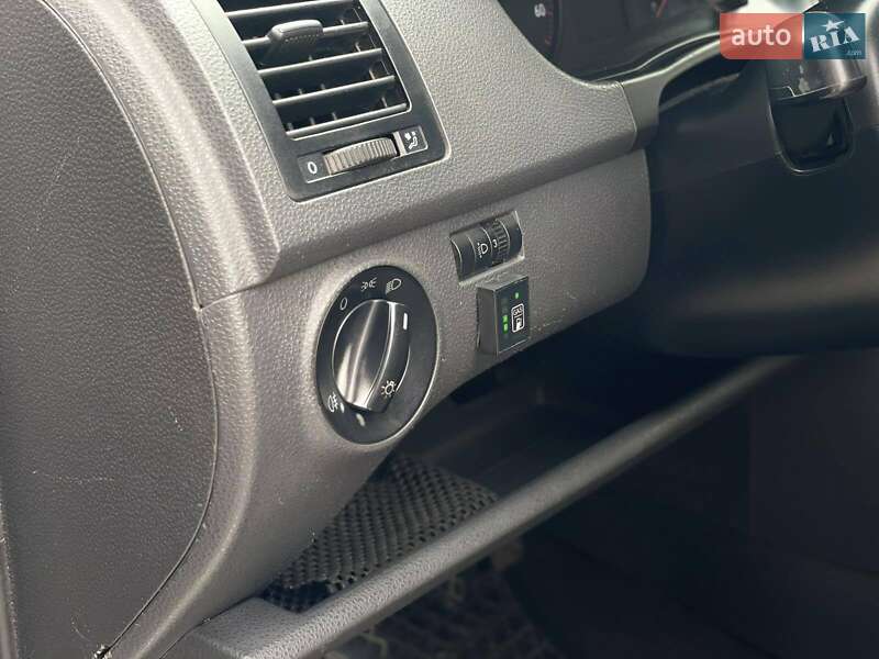 Хэтчбек Volkswagen Polo 2003 в Днепре