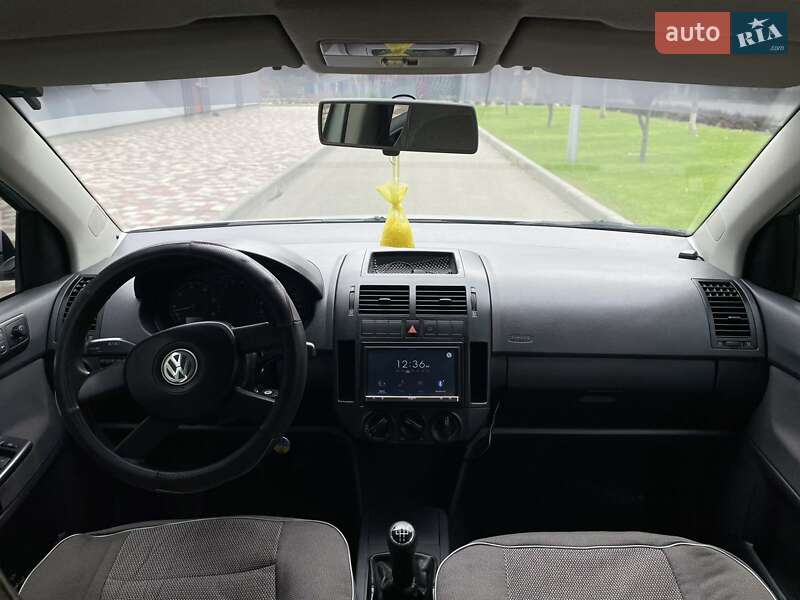 Хэтчбек Volkswagen Polo 2003 в Днепре