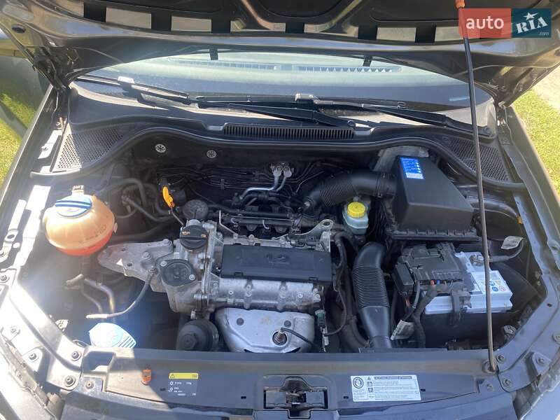 Хэтчбек Volkswagen Polo 2010 в Варве