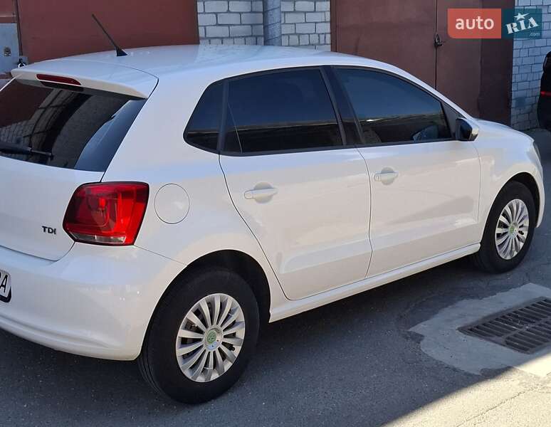 Хетчбек Volkswagen Polo 2013 в Києві
