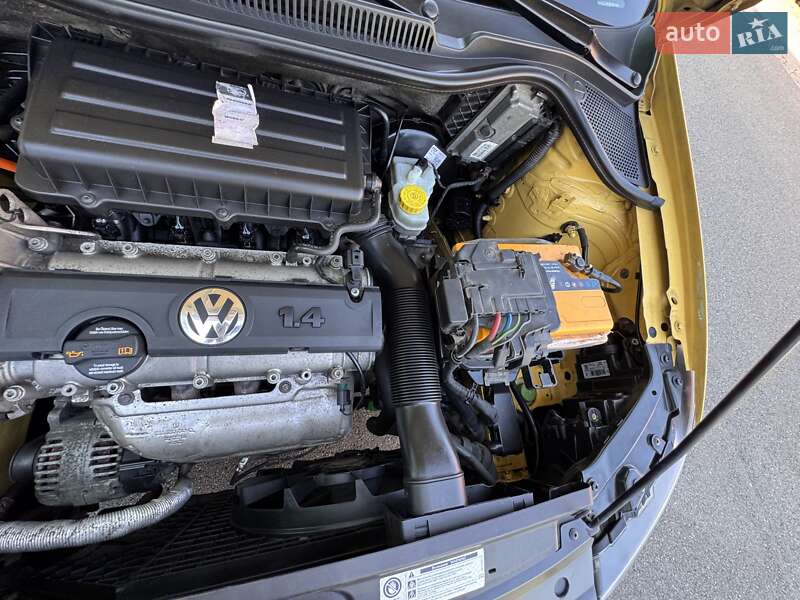 Хетчбек Volkswagen Polo 2010 в Києві