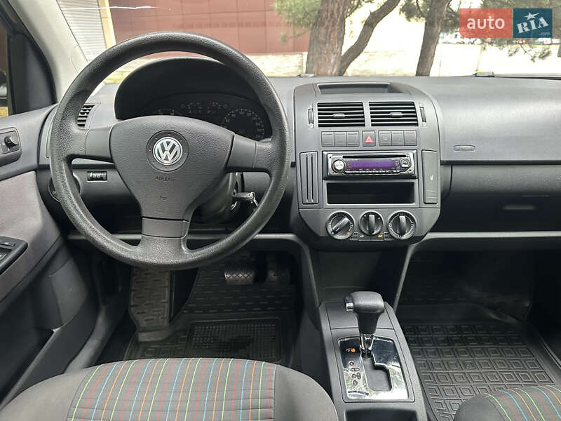 Хэтчбек Volkswagen Polo 2008 в Днепре