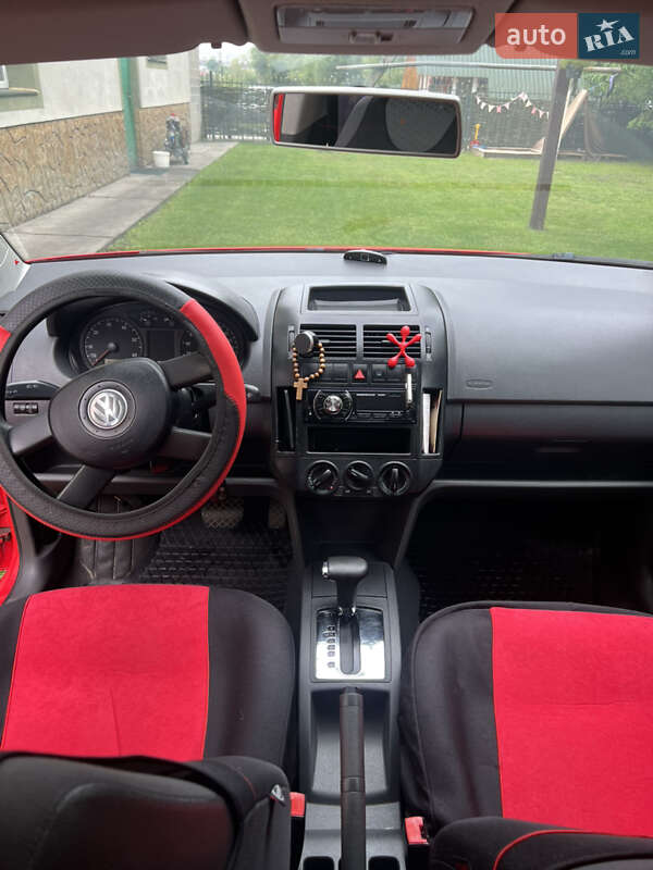 Хетчбек Volkswagen Polo 2003 в Яворові