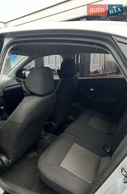 Седан Volkswagen Polo 2013 в 