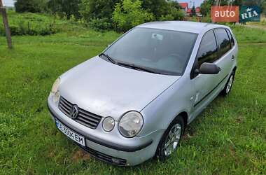Хэтчбек Volkswagen Polo 2004 в Черновцах