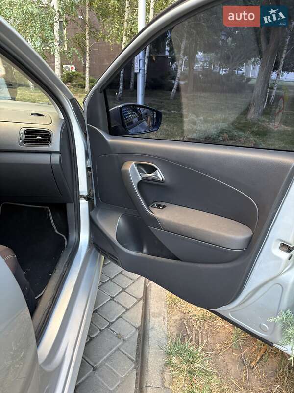 Хэтчбек Volkswagen Polo 2013 в Одессе