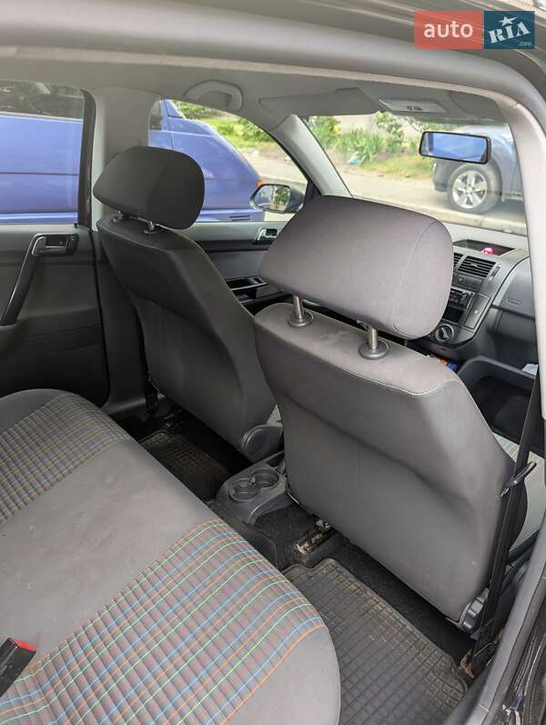 Хэтчбек Volkswagen Polo 2008 в Киеве
