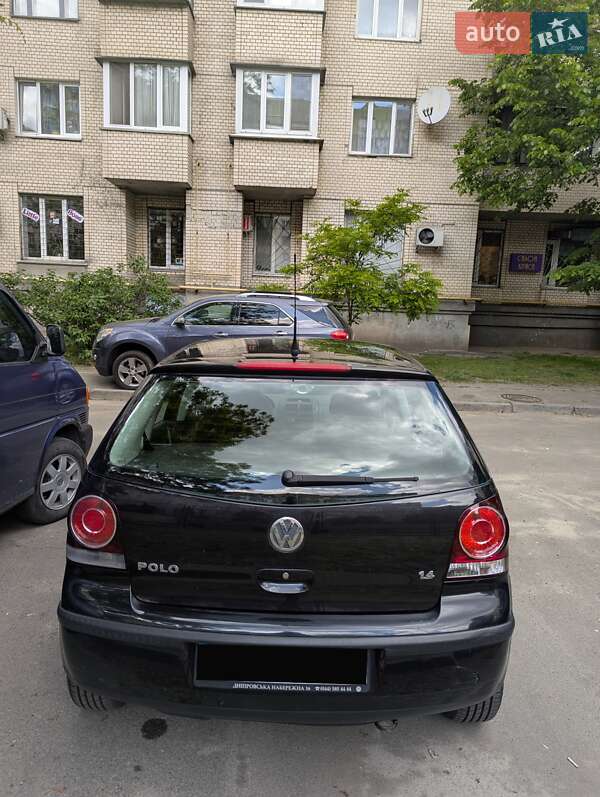Хэтчбек Volkswagen Polo 2008 в Киеве