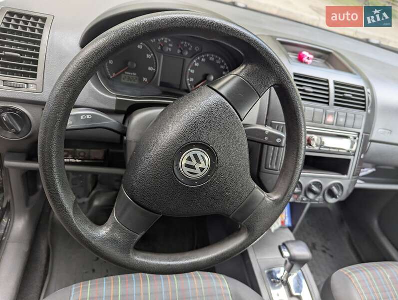 Хэтчбек Volkswagen Polo 2008 в Киеве