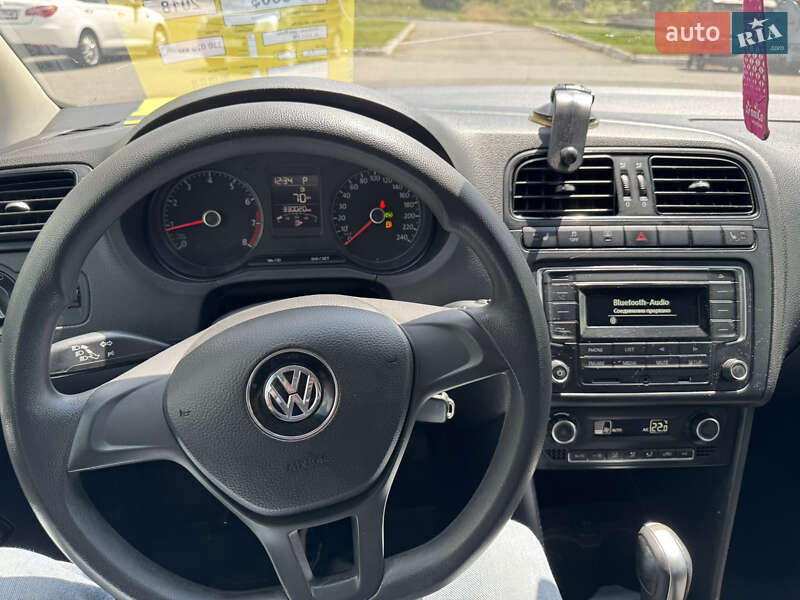Седан Volkswagen Polo 2018 в Киеве
