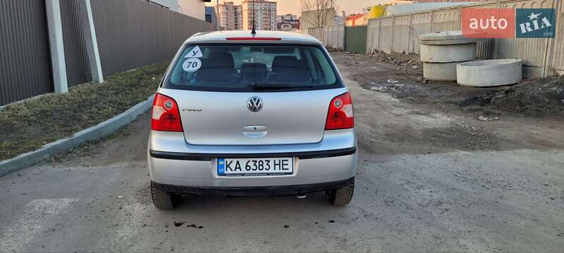 Хэтчбек Volkswagen Polo 2002 в Петропавловской Борщаговке