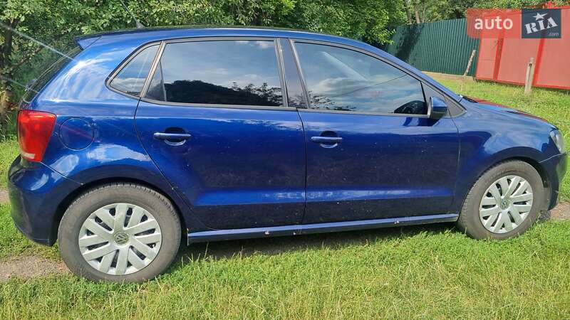 Хэтчбек Volkswagen Polo 2009 в Ромнах