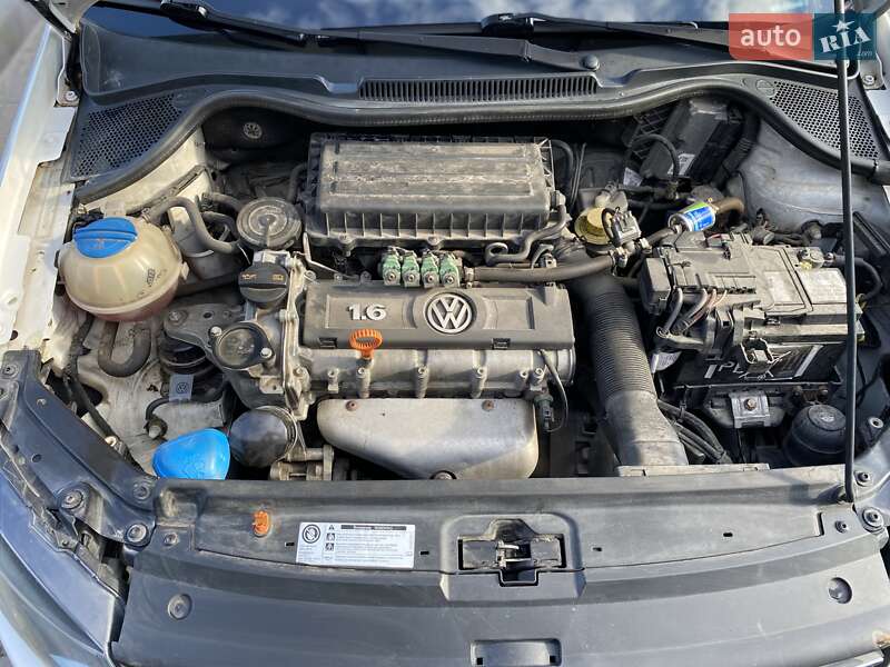 Седан Volkswagen Polo 2013 в Фастове