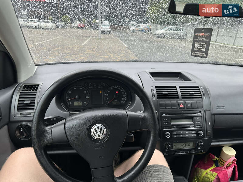 Хэтчбек Volkswagen Polo 2007 в Киверцах