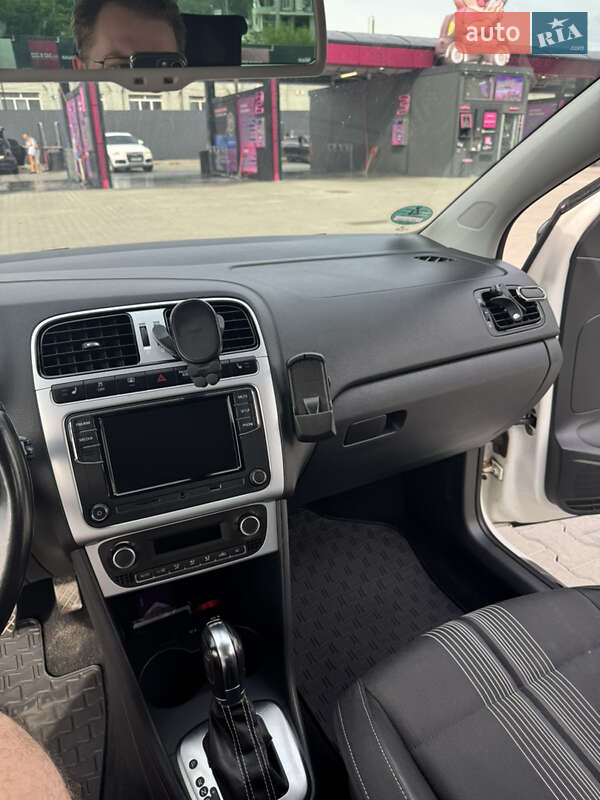 Хетчбек Volkswagen Polo 2013 в Львові