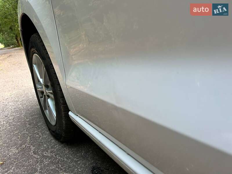 Седан Volkswagen Polo 2012 в Харькове