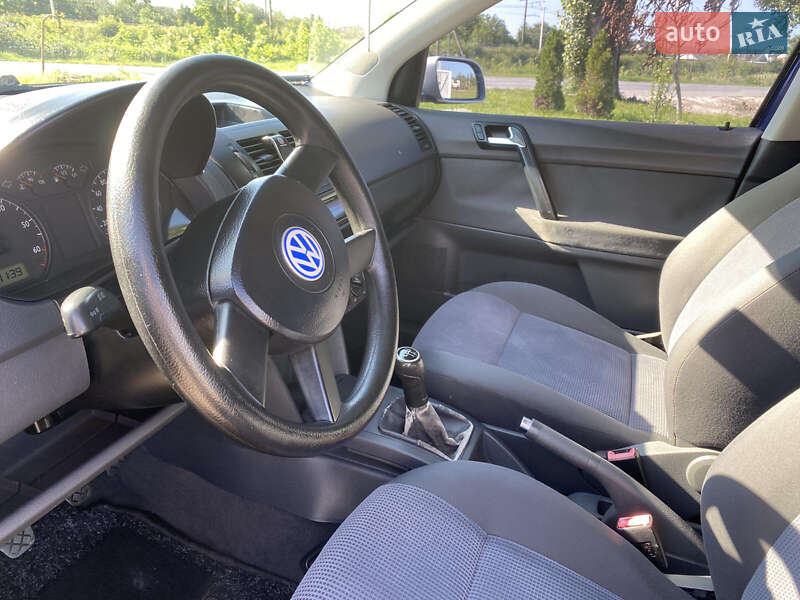 Хетчбек Volkswagen Polo 2002 в Самборі