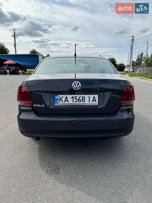 Седан Volkswagen Polo 2017 в Бучі