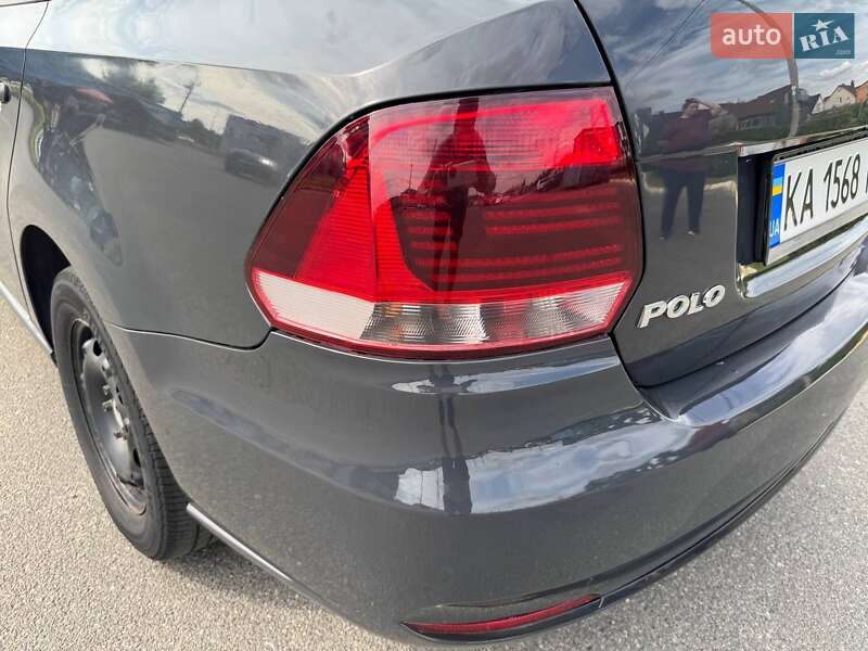Седан Volkswagen Polo 2017 в Бучі