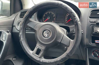 Седан Volkswagen Polo 2011 в 