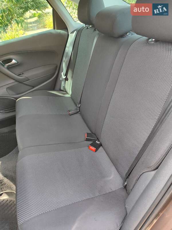 Седан Volkswagen Polo 2014 в Николаеве фото 10 Седан Volkswagen Polo 2014 в Николаеве