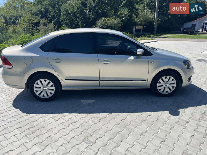 Седан Volkswagen Polo 2012 в Стрые