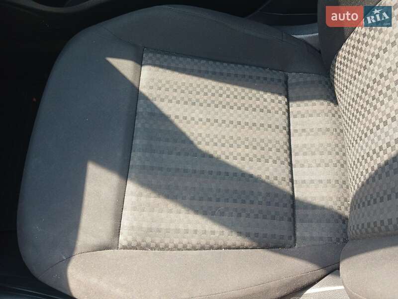 Седан Volkswagen Polo 2017 в Львове