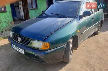 Седан Volkswagen Polo 1997 в Долине
