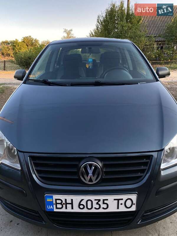 Хэтчбек Volkswagen Polo 2008 в Сарате