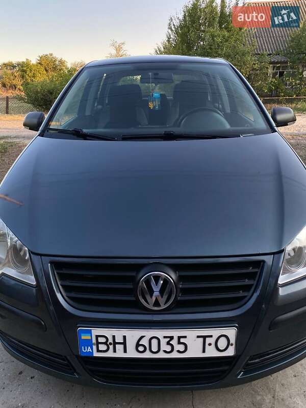 Хэтчбек Volkswagen Polo 2008 в Сарате