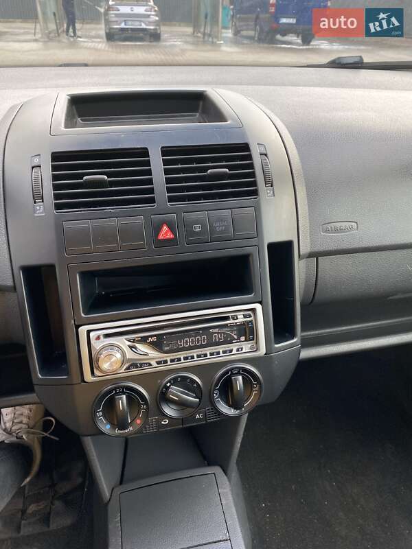 Хэтчбек Volkswagen Polo 2009 в Тернополе