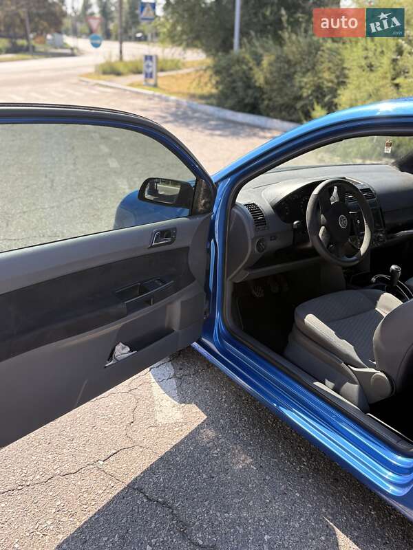 Хетчбек Volkswagen Polo 2003 в Запоріжжі