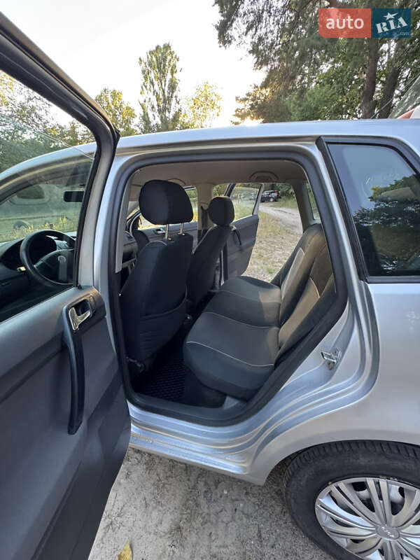 Хетчбек Volkswagen Polo 2008 в Києві