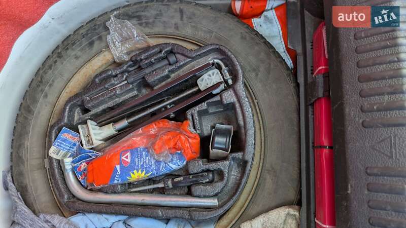 Хетчбек Volkswagen Polo 2011 в Львові фото 24 Хетчбек Volkswagen Polo 2011 в Львові