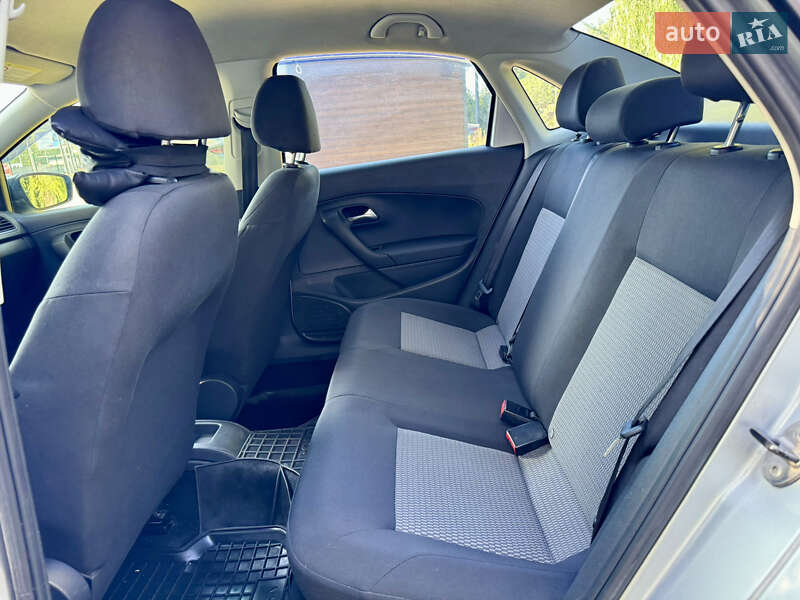 Седан Volkswagen Polo 2013 в Виннице