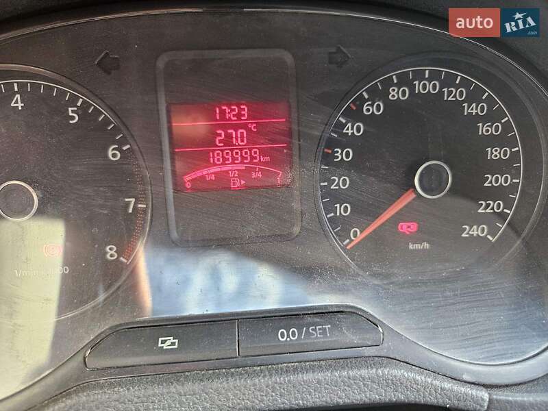 Седан Volkswagen Polo 2012 в Днепре