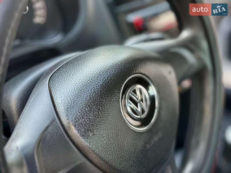 Седан Volkswagen Polo 2017 в Киеве