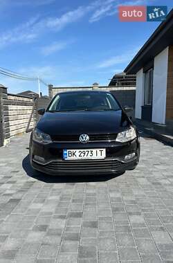 Хэтчбек Volkswagen Polo 2016 в Ровно