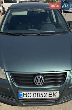 Хэтчбек Volkswagen Polo 2005 в Киеве