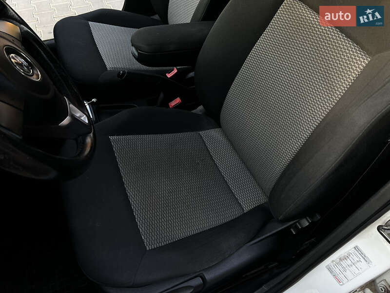 Хетчбек Volkswagen Polo 2012 в Одесі