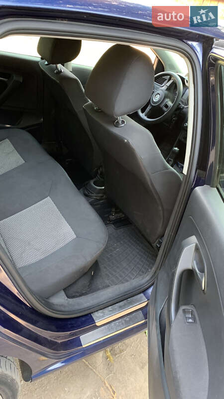 Хэтчбек Volkswagen Polo 2010 в Ровно