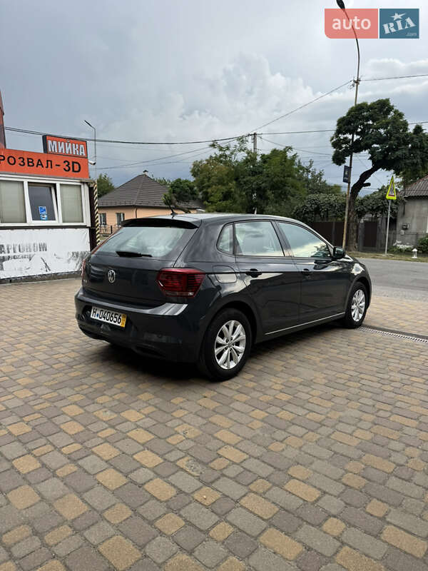 Хетчбек Volkswagen Polo 2019 в Сваляві