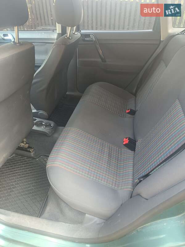 Хетчбек Volkswagen Polo 2006 в Белзі