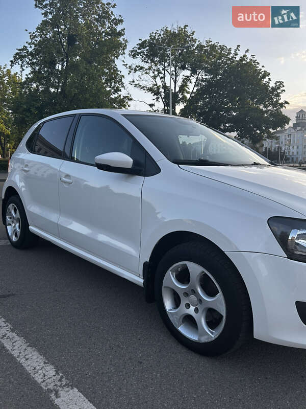 Хэтчбек Volkswagen Polo 2013 в Харькове