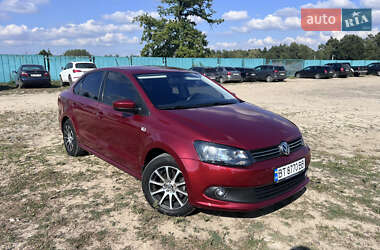 Седан Volkswagen Polo 2014 в Львові