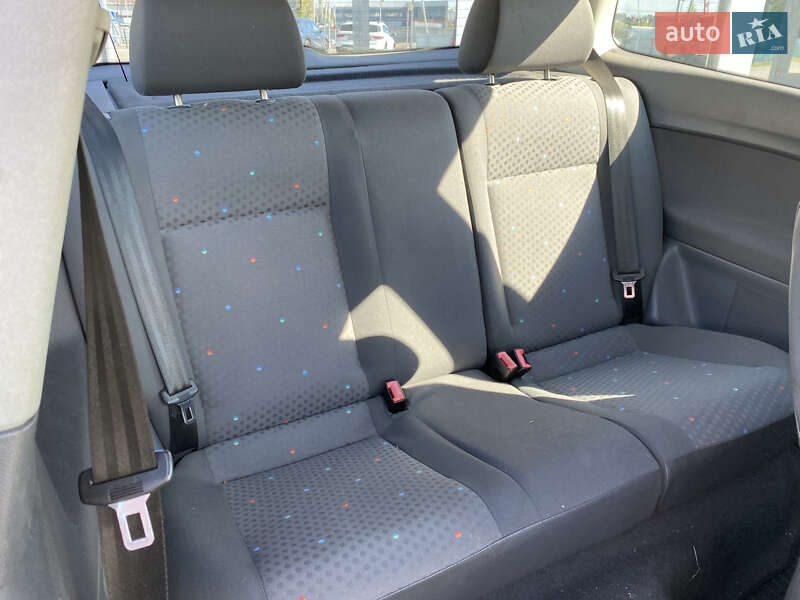 Хэтчбек Volkswagen Polo 2003 в Киеве