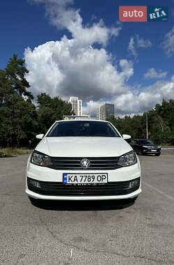 Хэтчбек Volkswagen Polo 2019 в Киеве
